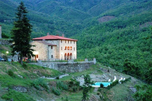 Agriturismo Casentino - Fattoria Ventrina Martina 外观 照片